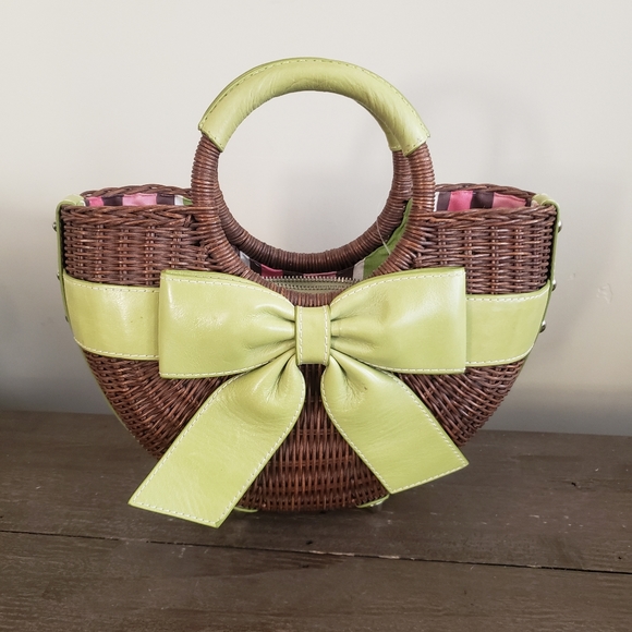 Isabella Fiore Handbags - ISABELLA FIORE Vintage Wicker Bow Handbag Brown and Green EUC